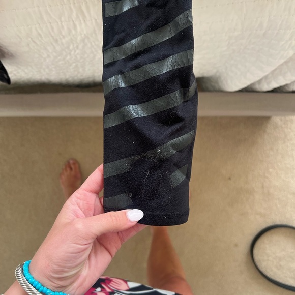 All Yoga Moto Leggings - Picture 9 of 9